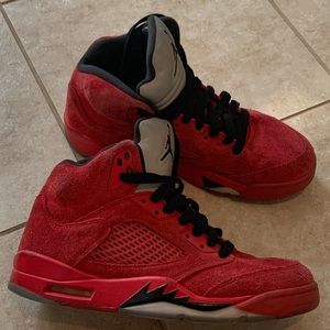 JORDAN 5 RETRO RED SUADE